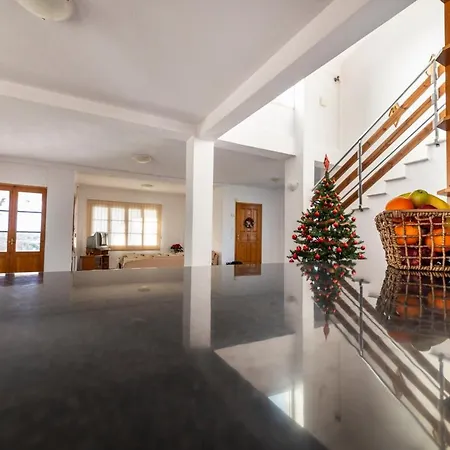 μετεorα- Kalambaka- Trikala-villa Toscana *