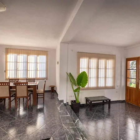 فيلة μετεorα- Kalambaka- Trikala-villa Toscana *